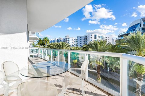 Condominio en venta en Aventura, Florida, 3 dormitorios, 167.04 m2 № 1409006 - foto 4