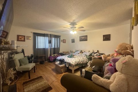 Condo in Lauderhill, Florida, 1 bedroom  № 1309209 - photo 8