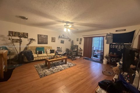 Copropriété à vendre à Lauderhill, Floride: 1 chambre, 86.21 m2 № 1309209 - photo 10