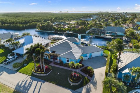 Villa ou maison à vendre à Hutchinson Island South, Floride: 3 chambres, 266.35 m2 № 1031626 - photo 2