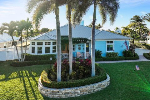 Casa en venta en Hutchinson Island South, Florida, 3 dormitorios, 266.35 m2 № 1031626 - foto 16