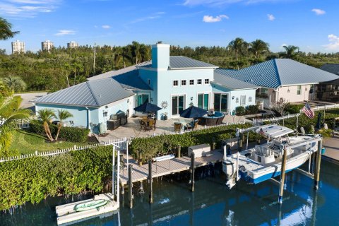 Villa ou maison à vendre à Hutchinson Island South, Floride: 3 chambres, 266.35 m2 № 1031626 - photo 5