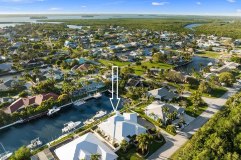 Villa ou maison à vendre à Hutchinson Island South, Floride: 3 chambres, 266.35 m2 № 1031626 - photo 11