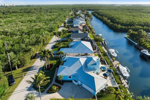 Villa ou maison à vendre à Hutchinson Island South, Floride: 3 chambres, 266.35 m2 № 1031626 - photo 4