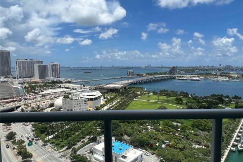 Condo in Miami, Florida, 1 bedroom  № 1357086 - photo 13