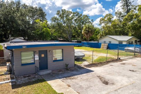 Propiedad comercial en venta en Saint Petersburg, Florida, 100.33 m2 № 1379320 - foto 1