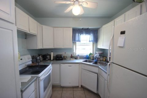 Condo in DeLand, Florida, 3 bedrooms  № 1283944 - photo 2