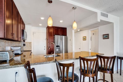 Condo in Fort Lauderdale, Florida, 1 bedroom  № 1040921 - photo 23