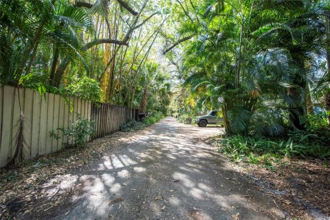 House in Fort Lauderdale, Florida 3 bedrooms, 163.51 sq.m. № 1040959 - photo 4