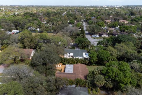 House in Fort Lauderdale, Florida 3 bedrooms, 163.51 sq.m. № 1040959 - photo 20