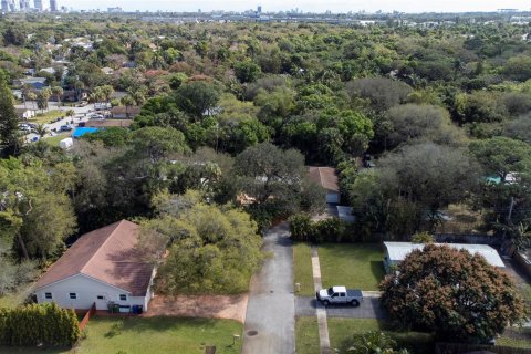 Villa ou maison à vendre à Fort Lauderdale, Floride: 3 chambres, 163.51 m2 № 1040959 - photo 16