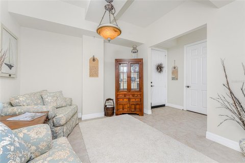 Condo in Punta Gorda, Florida, 2 bedrooms  № 1346330 - photo 9