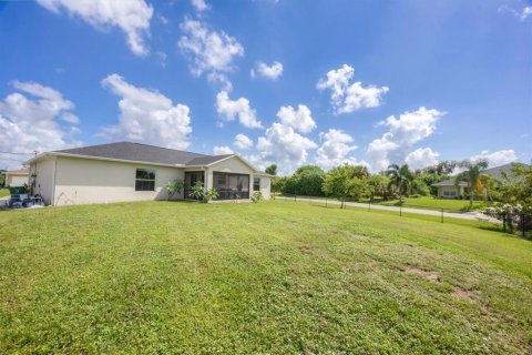 Villa ou maison à vendre à Port Charlotte, Floride: 3 chambres, 148.46 m2 № 1346361 - photo 25