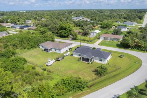 Villa ou maison à vendre à Port Charlotte, Floride: 3 chambres, 148.46 m2 № 1346361 - photo 27