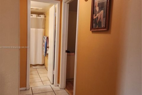 Copropriété à vendre à Dania Beach, Floride: 2 chambres, 106.28 m2 № 1379094 - photo 19