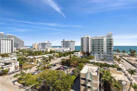 Condo in Fort Lauderdale, Florida, 2 bedrooms  № 1076868 - photo 13