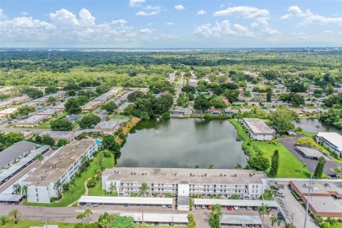 Copropriété à vendre à Clearwater, Floride: 2 chambres, 117.99 m2 № 1352337 - photo 29