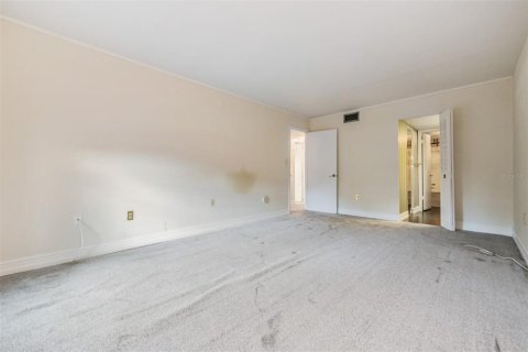 Copropriété à vendre à Clearwater, Floride: 2 chambres, 117.99 m2 № 1352337 - photo 16