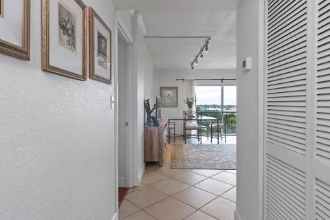 Condo in Fort Lauderdale, Florida, 1 bedroom  № 1226757 - photo 23