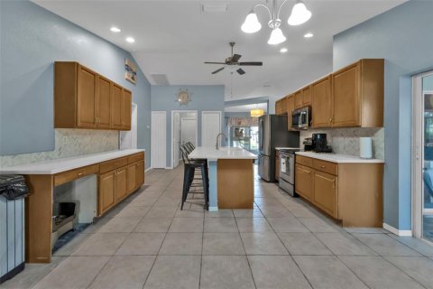 Casa en venta en Cape Coral, Florida, 3 dormitorios, 198.44 m2 № 1342497 - foto 12