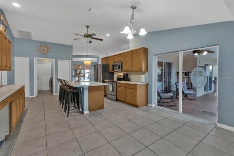 Casa en venta en Cape Coral, Florida, 3 dormitorios, 198.44 m2 № 1342497 - foto 11