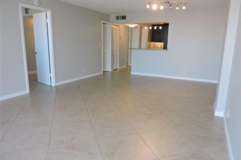 Copropriété à vendre à Dania Beach, Floride: 1 chambre, 83.61 m2 № 1038289 - photo 28