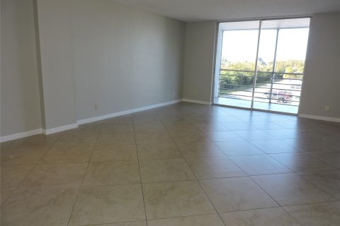 Condominio en venta en Dania Beach, Florida, 1 dormitorio, 83.61 m2 № 1038289 - foto 26