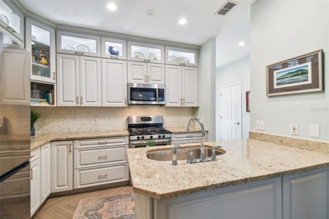 Townhouse in Tampa, Florida 3 bedrooms, 156.91 sq.m. № 1342254 - photo 24