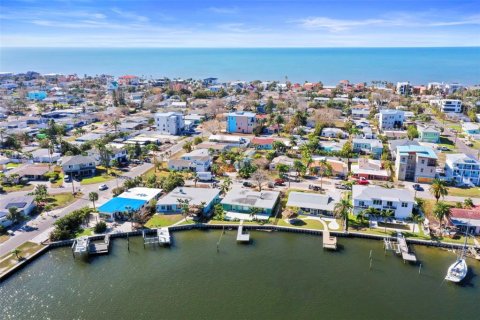 Terreno en venta en Redington Beach, Florida № 1429207 - foto 4