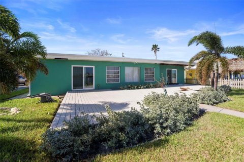 Terreno en venta en Redington Beach, Florida № 1429207 - foto 10