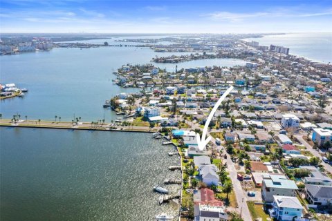 Terreno en venta en Redington Beach, Florida № 1429207 - foto 19