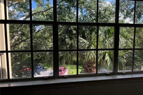 Copropriété à vendre à Orlando, Floride: 2 chambres, 94.2 m2 № 1351579 - photo 10