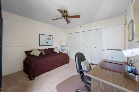 Condo in Aventura, Florida, 2 bedrooms  № 1238719 - photo 19