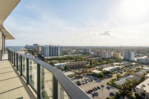 Copropriété à vendre à Pompano Beach, Floride: 2 chambres, 163.51 m2 № 1051333 - photo 4