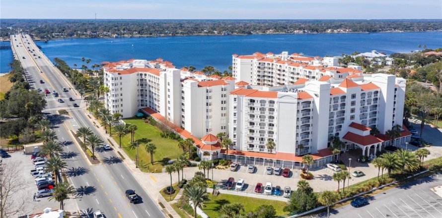 Condominio en Ormond Beach, Florida, 2 dormitorios  № 1383768