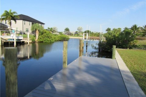 Terreno en venta en Port Charlotte, Florida № 1351202 - foto 6