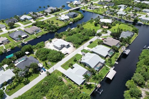 Terreno en venta en Port Charlotte, Florida № 1351202 - foto 10