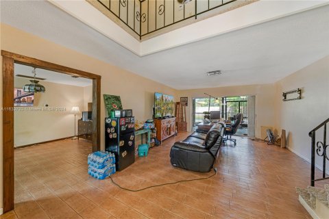 Casa en venta en Coconut Creek, Florida, 4 dormitorios, 226.03 m2 № 1294989 - foto 8