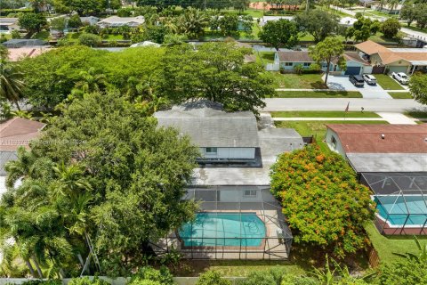 Casa en venta en Coconut Creek, Florida, 4 dormitorios, 226.03 m2 № 1294989 - foto 27