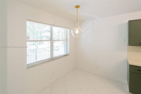 Condominio en venta en Sunrise, Florida, 2 dormitorios, 116.59 m2 № 1074223 - foto 5