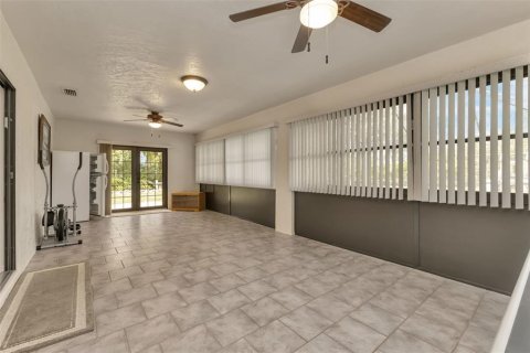 Villa ou maison à vendre à Punta Gorda, Floride: 3 chambres, 211.07 m2 № 1275228 - photo 27