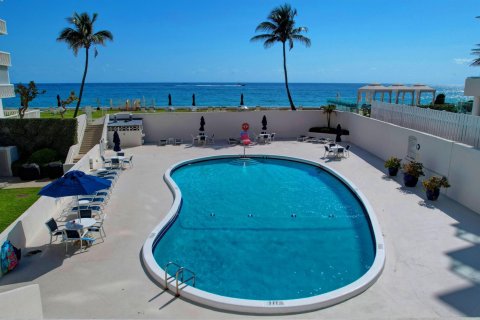 Condominio en venta en South Palm Beach, Florida, 2 dormitorios, 105.91 m2 № 1065585 - foto 14