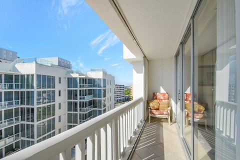 Copropriété à vendre à South Palm Beach, Floride: 2 chambres, 105.91 m2 № 1065585 - photo 18