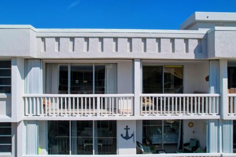 Copropriété à vendre à South Palm Beach, Floride: 2 chambres, 105.91 m2 № 1065585 - photo 13