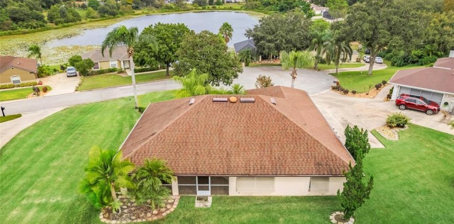 Casa en Clermont, Florida 3 dormitorios, 158.49 m2 № 1398939