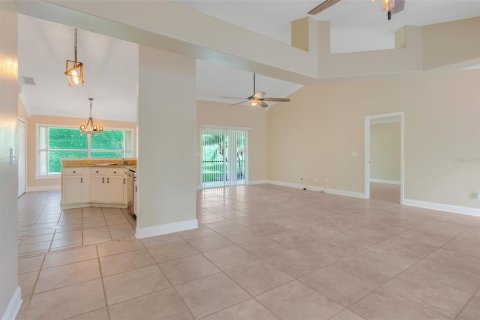 Casa en venta en Clermont, Florida, 3 dormitorios, 158.49 m2 № 1398939 - foto 10