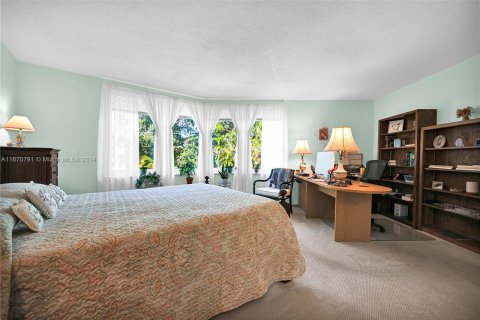 Condo in Miami, Florida, 2 bedrooms  № 1391554 - photo 15