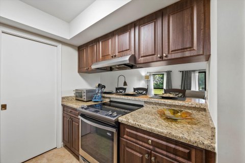 Condo in Wellington, Florida, 2 bedrooms  № 1050268 - photo 19