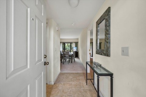 Condo in Wellington, Florida, 2 bedrooms  № 1050268 - photo 27