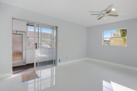 Copropriété à vendre à Delray Beach, Floride: 1 chambre, 66.89 m2 № 1033871 - photo 8